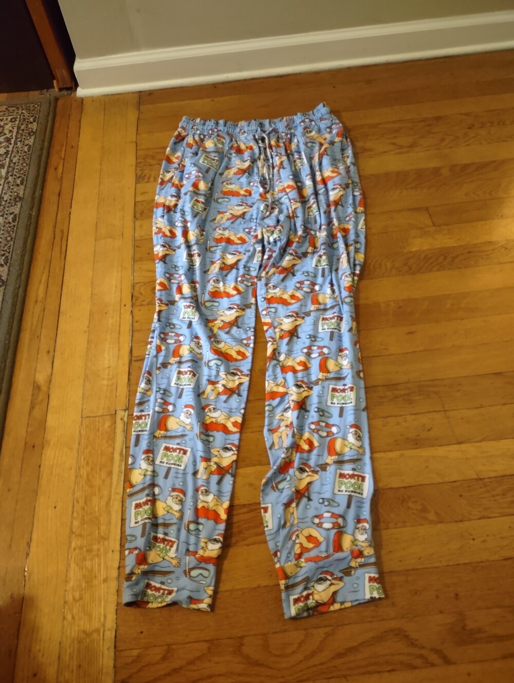 "North pool" santa pajamas size medium